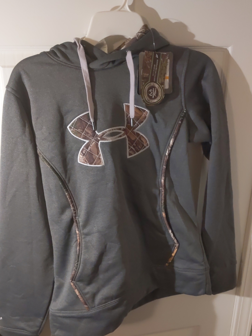 Under Armour Womens Small SM XStorm1 Hoodie Sweatshirt Gray Camo RealTree Size